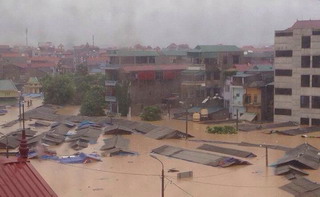 Hà Nội hỗ trợ 3 tỷ cho các tỉnh thiệt hại do bão số 2