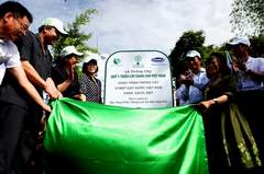 Quỹ “1 triệu cây xanh cho Việt Nam”:: Trồng cây xanh tại Đồi Độc Lập – Điện Biên Phủ