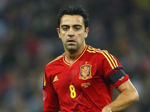 Xavi giã từ đội tuyển Tây Ban Nha