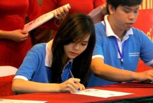 Hà Nội ghi danh thủ khoa tốt nghiệp xuất sắc 2014