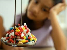 Thừa vitamin gây nguy hiểm cho trẻ