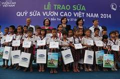 Quỹ Vươn cao Việt Nam vươn xa mọi miền tổ quốc