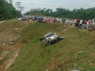 Cao tốc Nội Bài – Lào Cai: Vừa thông xe đã có tai nạn