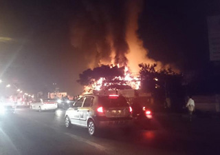Bar Luxury cháy rụi trong đêm sau tiếng nổ lớn