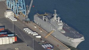 Pháp dùng tàu chiến &quot;ép&quot; Nga ngưng chiến với Ukraine