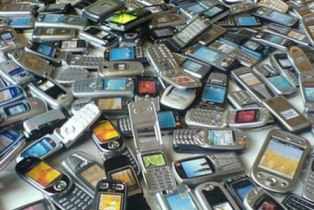 2015: Thu hồi điện thoại, máy tính vì môi trường
