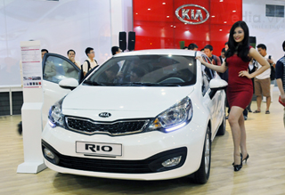 Kia Rio sedan - đối thủ mới của Toyota Vios