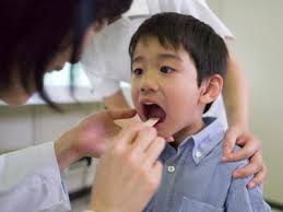 Biến chứng khó lường khi trẻ bị viêm đường hô hấp