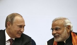 “Mối tình tay ba” giằng xé giữa Nga, Mỹ, Ấn