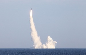 Nga triển khai hàng loạt tên lửa và tàu ngầm hiện đại