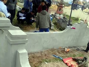 Hoảng hốt phát hiện xác chết trong nghĩa trang