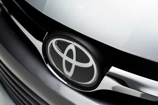 Toyota vẫn thống trị thị trường ô tô toàn cầu