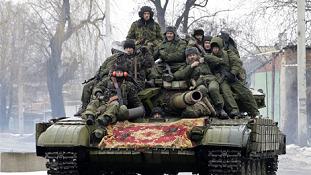 Quân ly khai Ukraine rầm rập tổng động viên quân