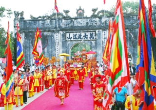 Độc đáo Lễ hội Côn Sơn - Kiếp Bạc xuân 2015