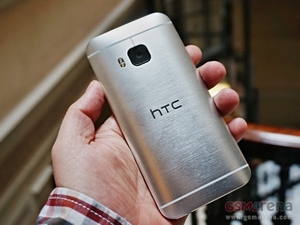 HTC tiếp tục “dội bom” vào thị trường smartphone