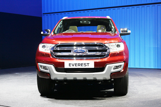 Ford Everest hoàn toàn mới trình làng