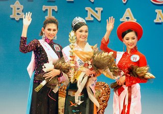 Hoa hậu Hoàn vũ Việt Nam tái xuất sau 7 năm