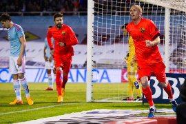 Thắng sát nút Celta Vigo, Barca củng cố ngôi đầu