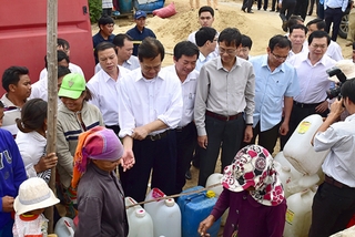 Ninh Thuận cạn kiệt nước, Chính phủ lo cứu đói