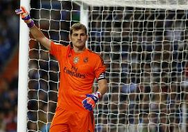 Casillas phủ nhận thông tin sẽ đến Arsenal
