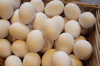 Bí quyết chọn mua trứng tươi ngon