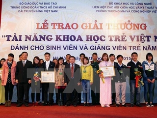 Dừng giải thưởng Tài năng khoa học trẻ Việt Nam năm 2015