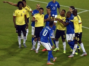 Sốc: Neymar bị loại khỏi giải Copa America 2015!