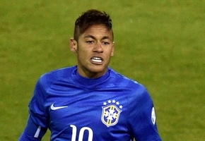 Neymar mắng trọng tài là “đồ con hoang”!