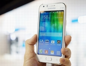 Có nên mua Samsung Galaxy J1 giá 2,29 triệu đồng?