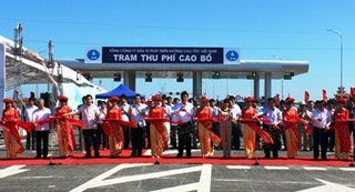Thông xe đường nối cao tốc Cầu Giẽ - Ninh Bình