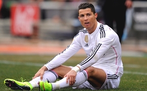 Sốc: C.Ronaldo sắp chia tay Real Madrid!