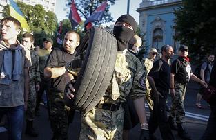 Kiev bị bao vây, Tổng thống Ukraine gặp nguy