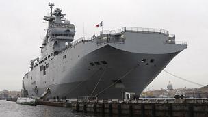 Tàu chiến Mistral “công phá” quan hệ Moscow-Paris