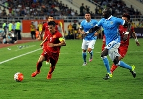 Chùm ảnh: Tuyển Việt Nam bại trận 1-8 trước Man City