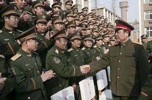 Quân đội Trung Quốc lộ điểm yếu chết người
