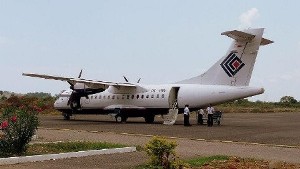 Máy bay Indonesia bị rơi ở vùng núi hiểm trở