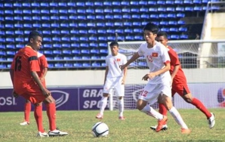 U19 Việt Nam - U19 Malaysia: Thay màu áo mới!