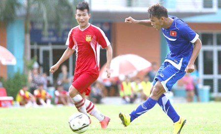U19 Việt Nam - U19 Lào: Đặt vé vào chung kết