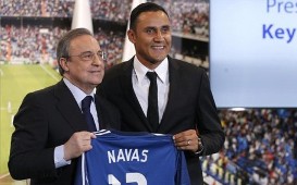 Chủ tịch Perez xin lỗi thủ môn Navas