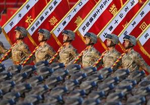 Quân đội Trung Quốc đối mặt khó khăn chưa từng có