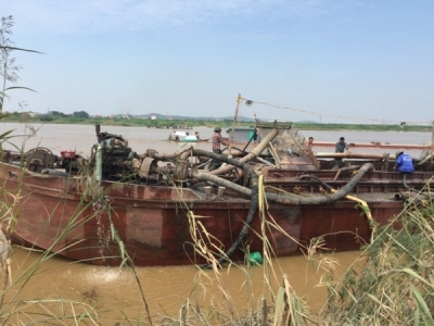Bắc Ninh: Cát tặc cày nát Sông Đuống