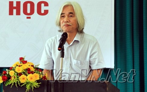 Nhà phê bình Phạm Xuân Nguyên, Chủ tịch Hội Nhà văn Hà Nội (ảnh: Hội Nhà văn Việt Nam)