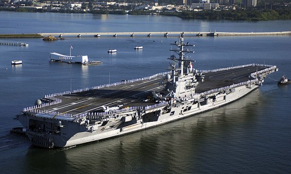 Tàu sân bay USS Ronald Reagan 