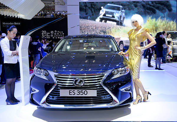 GS 350 - sedan thể thao đầy phấn khích