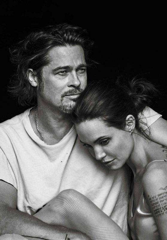  Cặp đôi Jolie - Pitt quyến rũ nồng nàn khiến người xem ngưỡng mộ