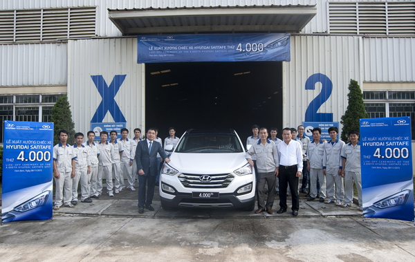 Hyundai Thành Công xuất xưởng chiếc Santa Fe thứ 4.000