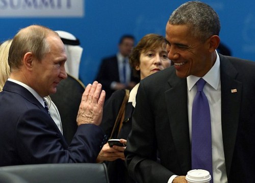 Tổng thống Putin (bên trái) và Tổng thống Obama trong cuộc gặp hôm 15/11 vừa rồi
