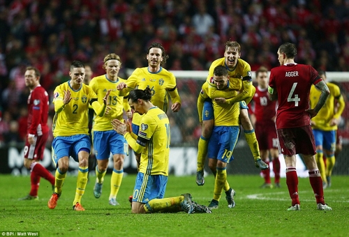Thụy Điển là một trong bốn đội bóng giành vé đợt cuối tới Pháp