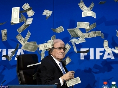 Chủ tịch FIFA may mắn thoát &quot;lưỡi hái tử thần&quot;