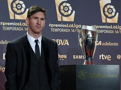 Messi đoạt cú đúp danh hiệu xuất sắc nhất La Liga!
